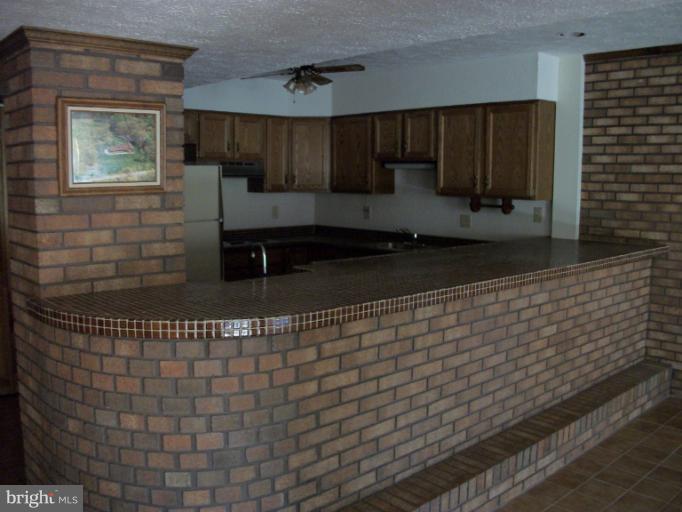 16002 Baden Naylor Road Brandywine, MD 20613 - Photo 13 of 15 2nd LL kitchen