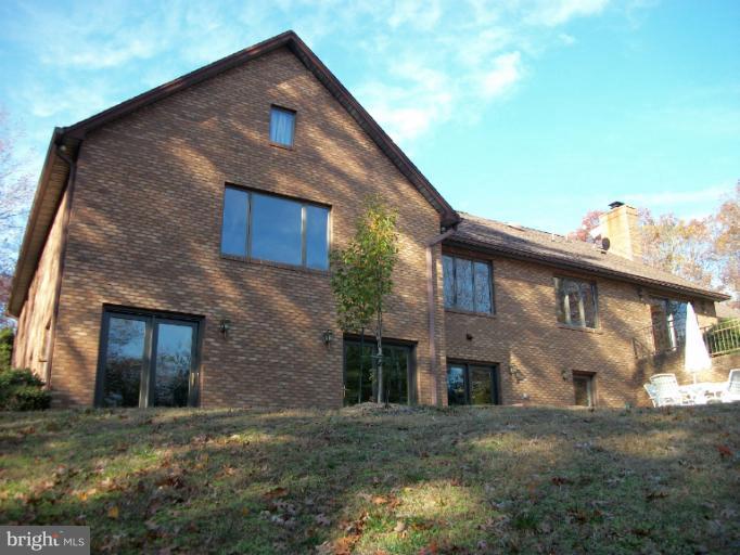 16002 Baden Naylor Road Brandywine, MD 20613 - Photo 3 of 15 Exterior (Rear)