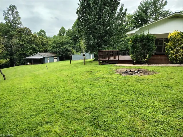 $399,500 | 153 Hooker Trail, Mount Airy, NC 27030