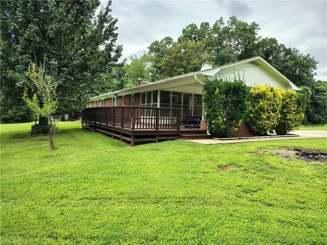 $399,500 | 153 Hooker Trail, Mount Airy, NC 27030