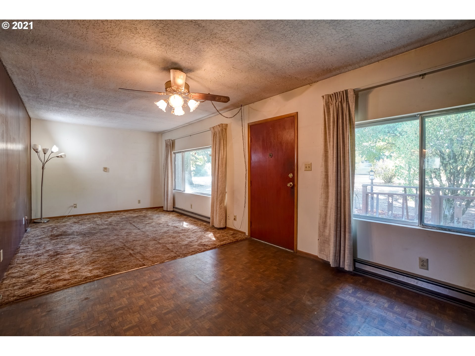 35835 Southeast Colorado Road Sandy, OR 97055 - Photo 13 of 32 Gallery Image 13
