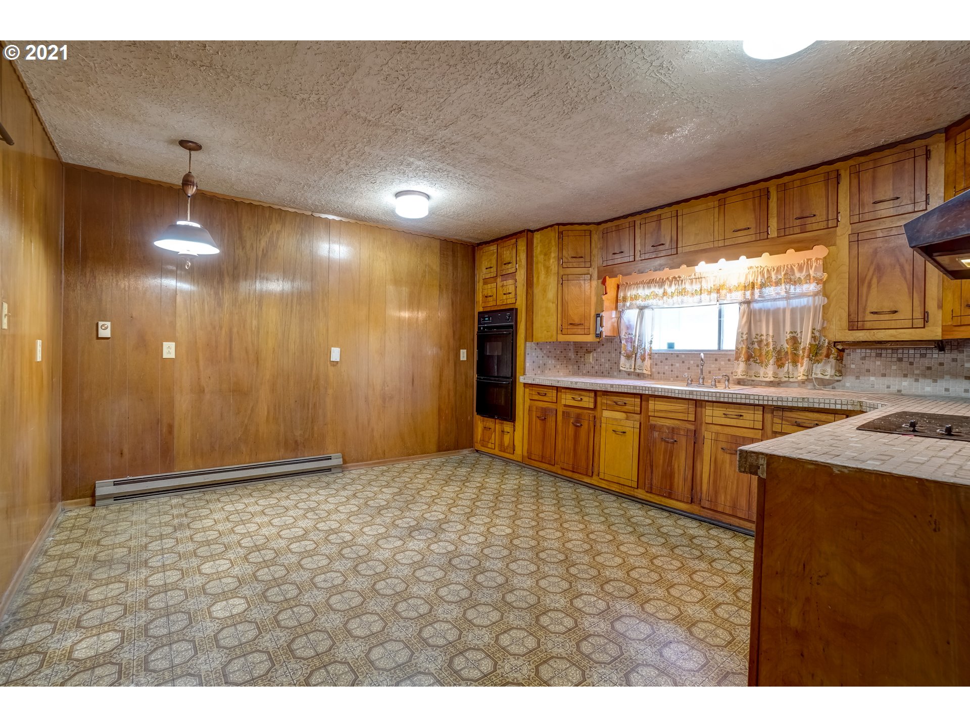 35835 Southeast Colorado Road Sandy, OR 97055 - Photo 17 of 32 Gallery Image 17