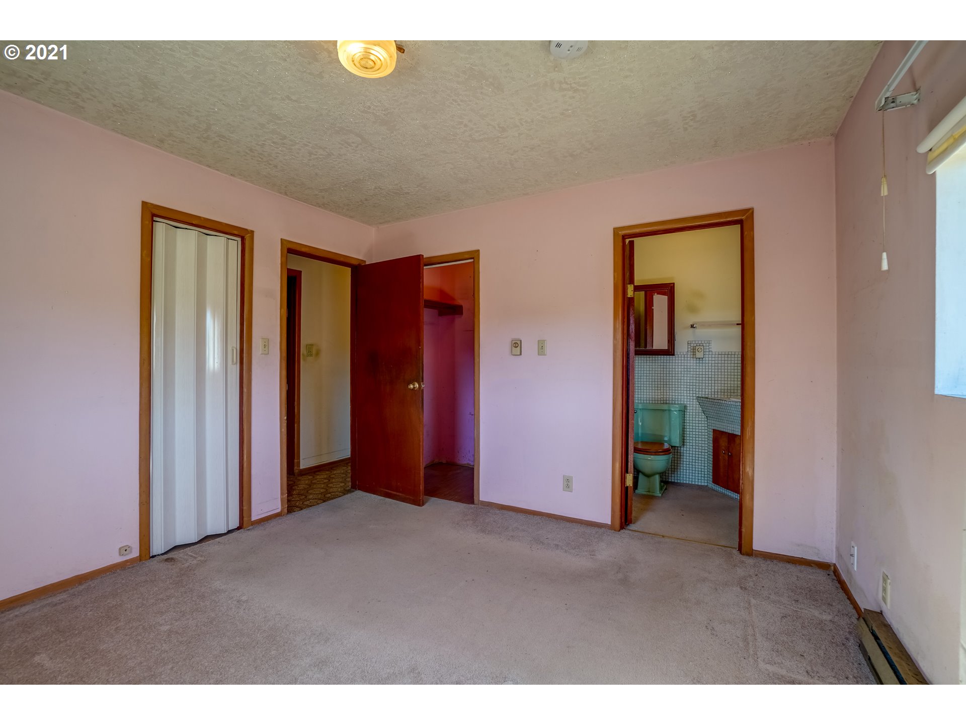 35835 Southeast Colorado Road Sandy, OR 97055 - Photo 23 of 32 Gallery Image 23