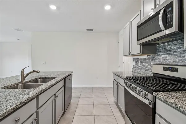 $393,000 | 727 Lazio Circle, DeBary, FL 32713