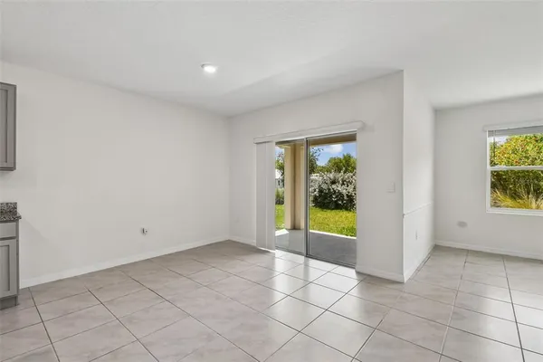 $393,000 | 727 Lazio Circle, DeBary, FL 32713