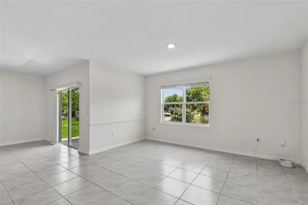 $393,000 | 727 Lazio Circle, DeBary, FL 32713