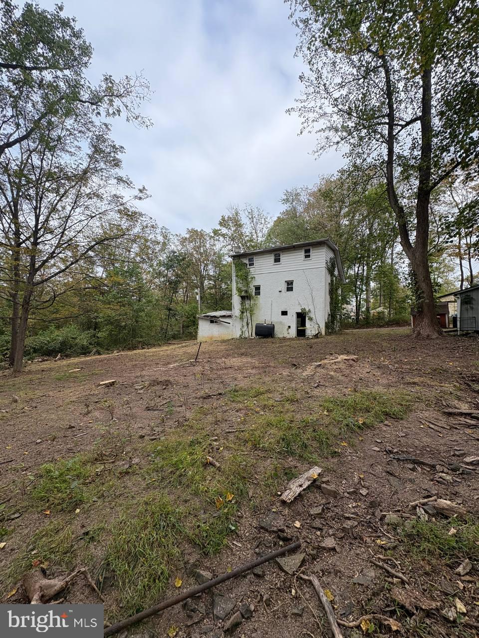 2034 Woodland Road Jamison, PA 18929 - Photo 4 of 22