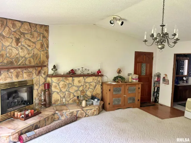 $264,900 | 27 Grasty Road, Golconda, IL 62938