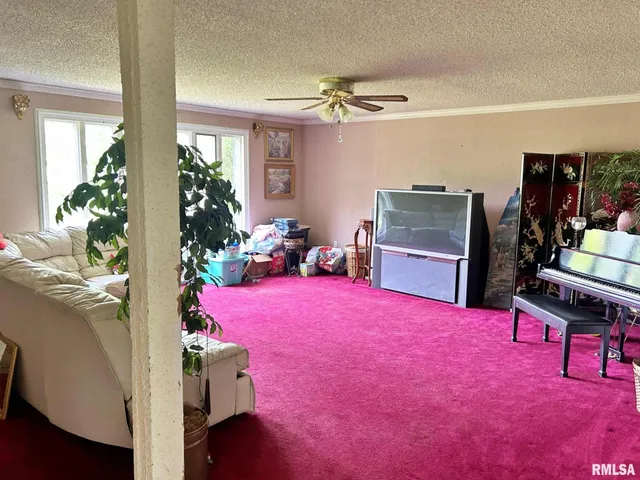 $264,900 | 27 Grasty Road, Golconda, IL 62938