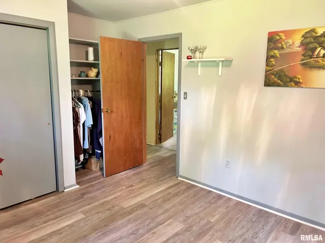 $264,900 | 27 Grasty Road, Golconda, IL 62938