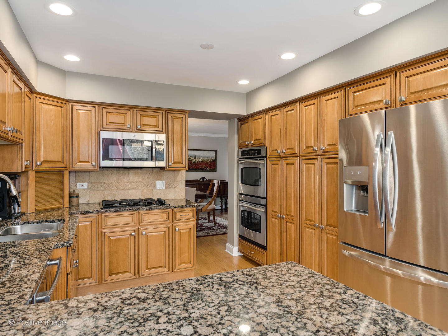 67 Portwine Road Willowbrook, IL 60527 - Photo 6 of 27 Gallery Image 6