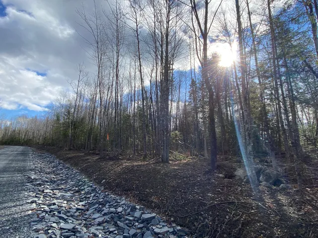 $115,000 | 8 Tumbledown Lane, Greenville, ME 04441