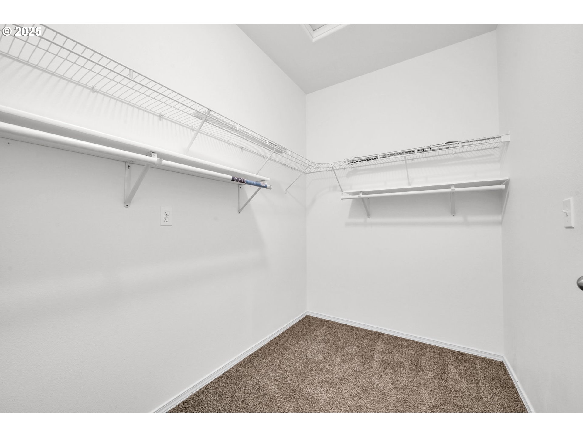 4875 Stagecoach Road Eugene, OR 97402 - Photo 26 of 38