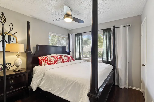 $273,000 | 343 Richvale Lane, Houston, TX 77598