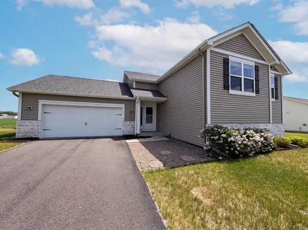 $380,000 | 19149 Engle Wood Drive, Big Lake, MN 55309