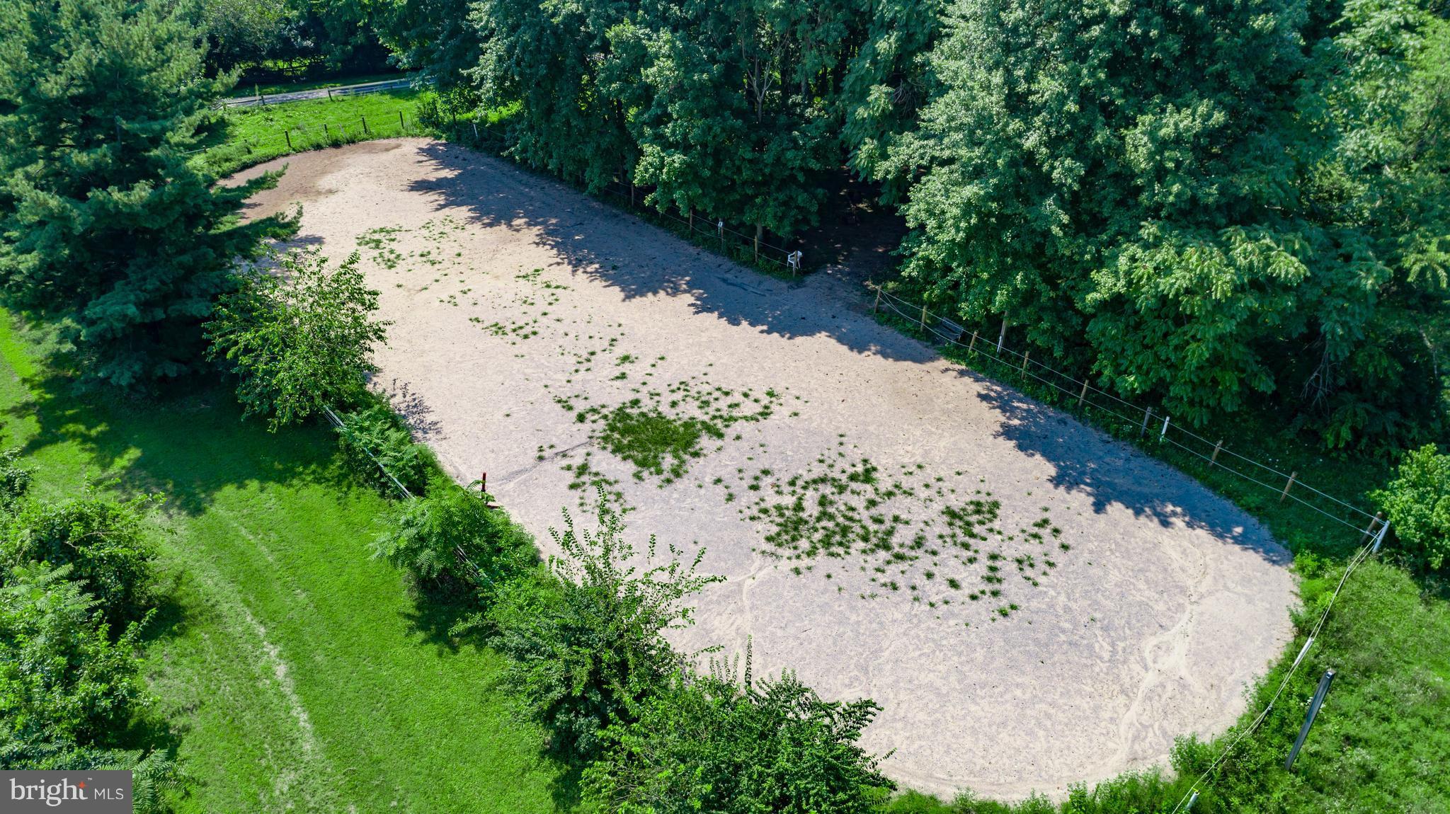 13431 Lewisdale Road Clarksburg, MD 20871 - Photo 16 of 27 Blue Stone/ Sand Outdoor Arena