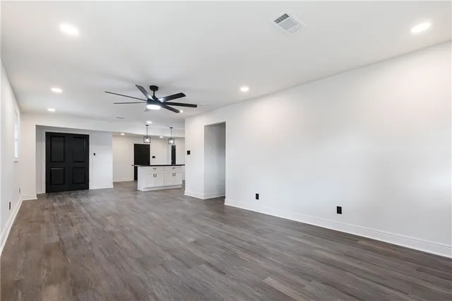 $325,000 | 600 Central Avenue, Jefferson, LA 70121