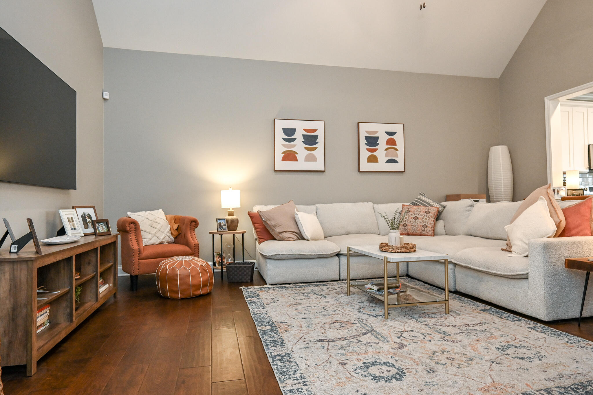 3810 Old Tasso Road Northeast Cleveland, TN 37312 - Photo 11 of 37 Living Room