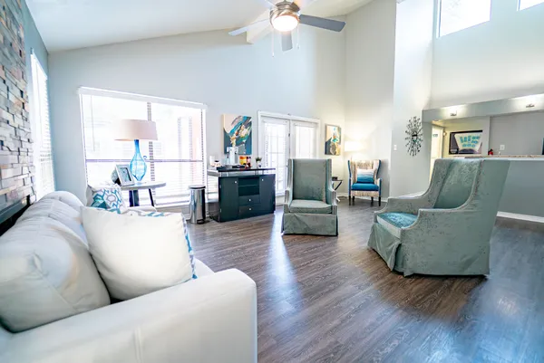 $722 | 12300 Hymeadow Drive, Unit 218, Austin, TX 78750