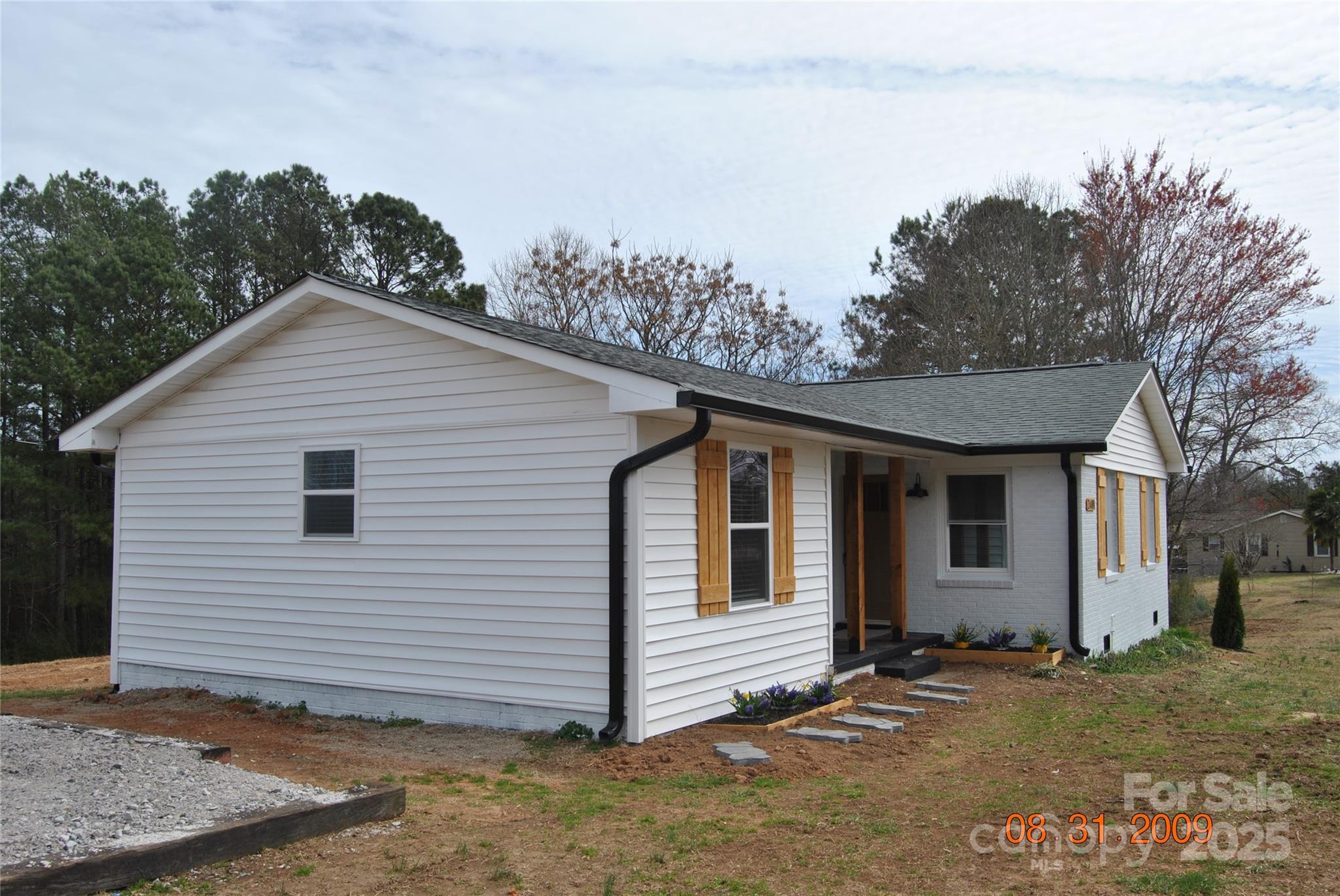 2400 Pressley Road Chester, SC 29706 - Photo 2 of 16