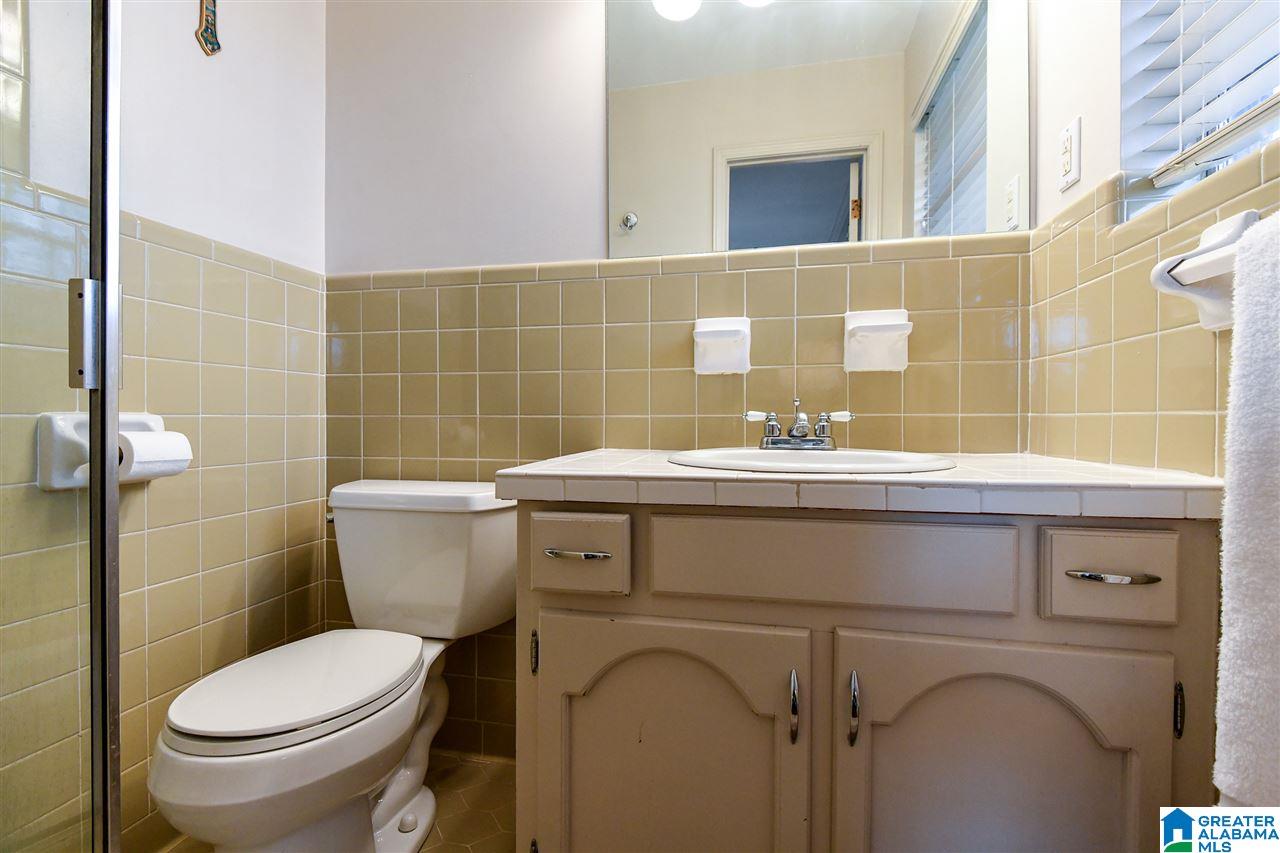 5812 Southhall Road Birmingham, AL 35213 - Photo 21 of 33