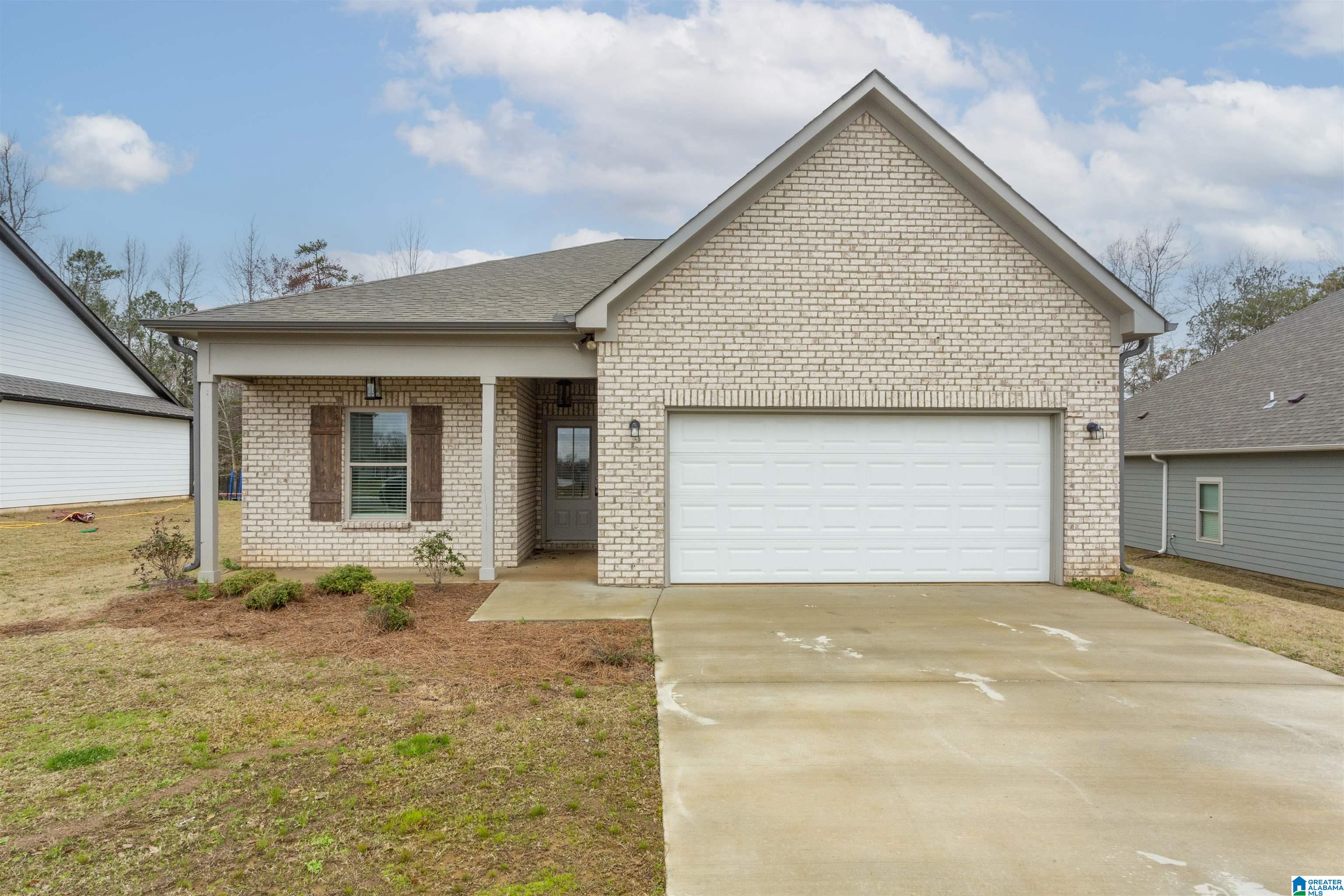 450 Ridgeview Circle Jemison, AL 35085 - Photo 3 of 39
