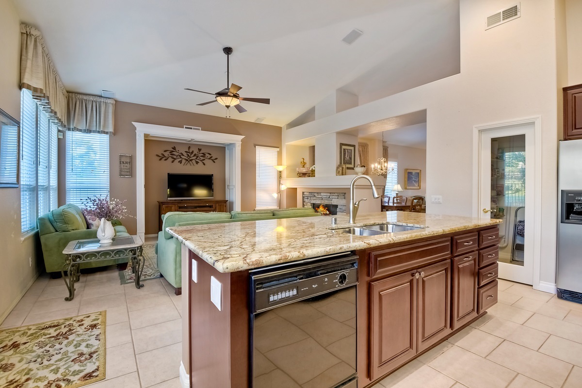 2414 Old Ranch Road Escondido, CA 92027 - Photo 15 of 24