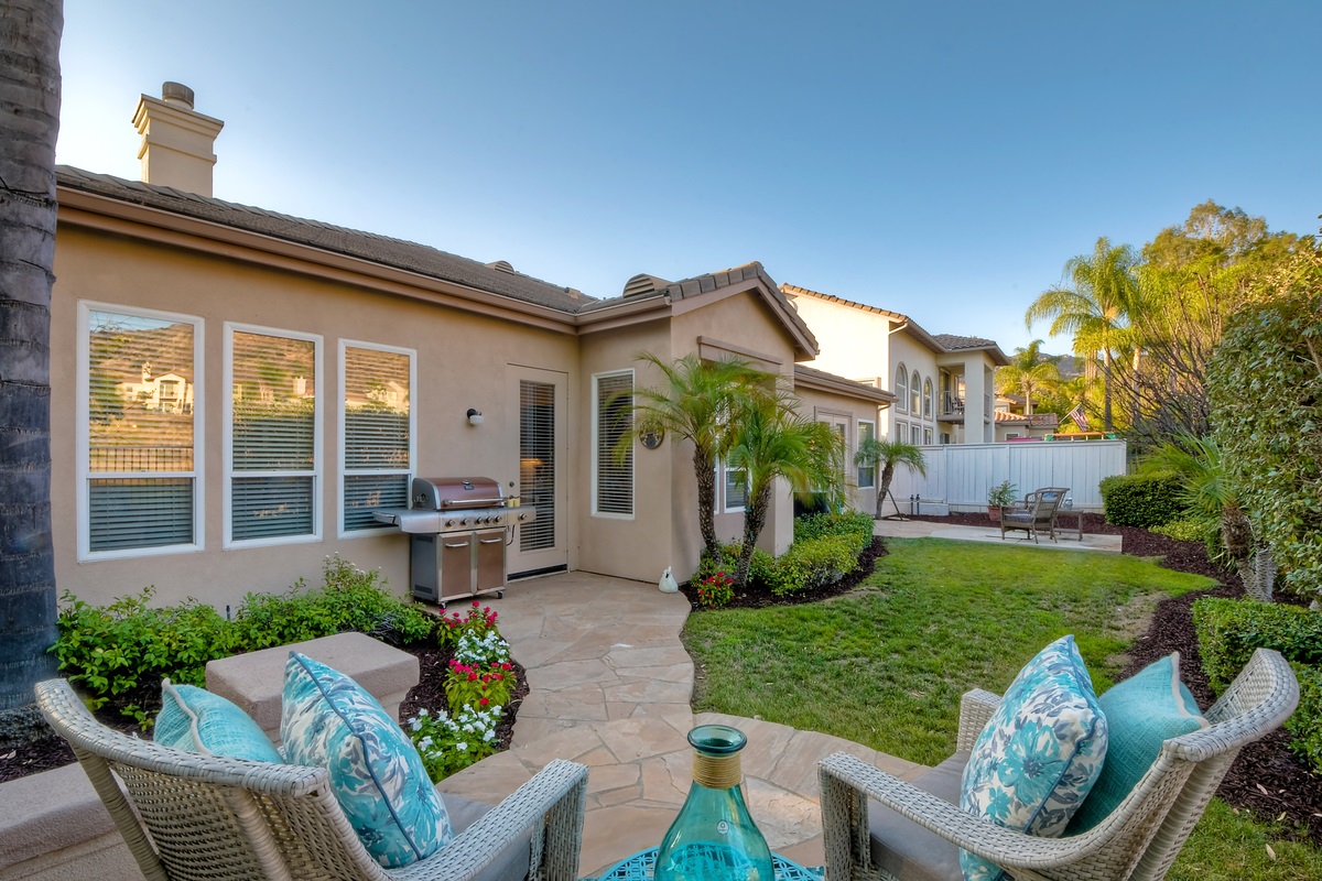 2414 Old Ranch Road Escondido, CA 92027 - Photo 7 of 24