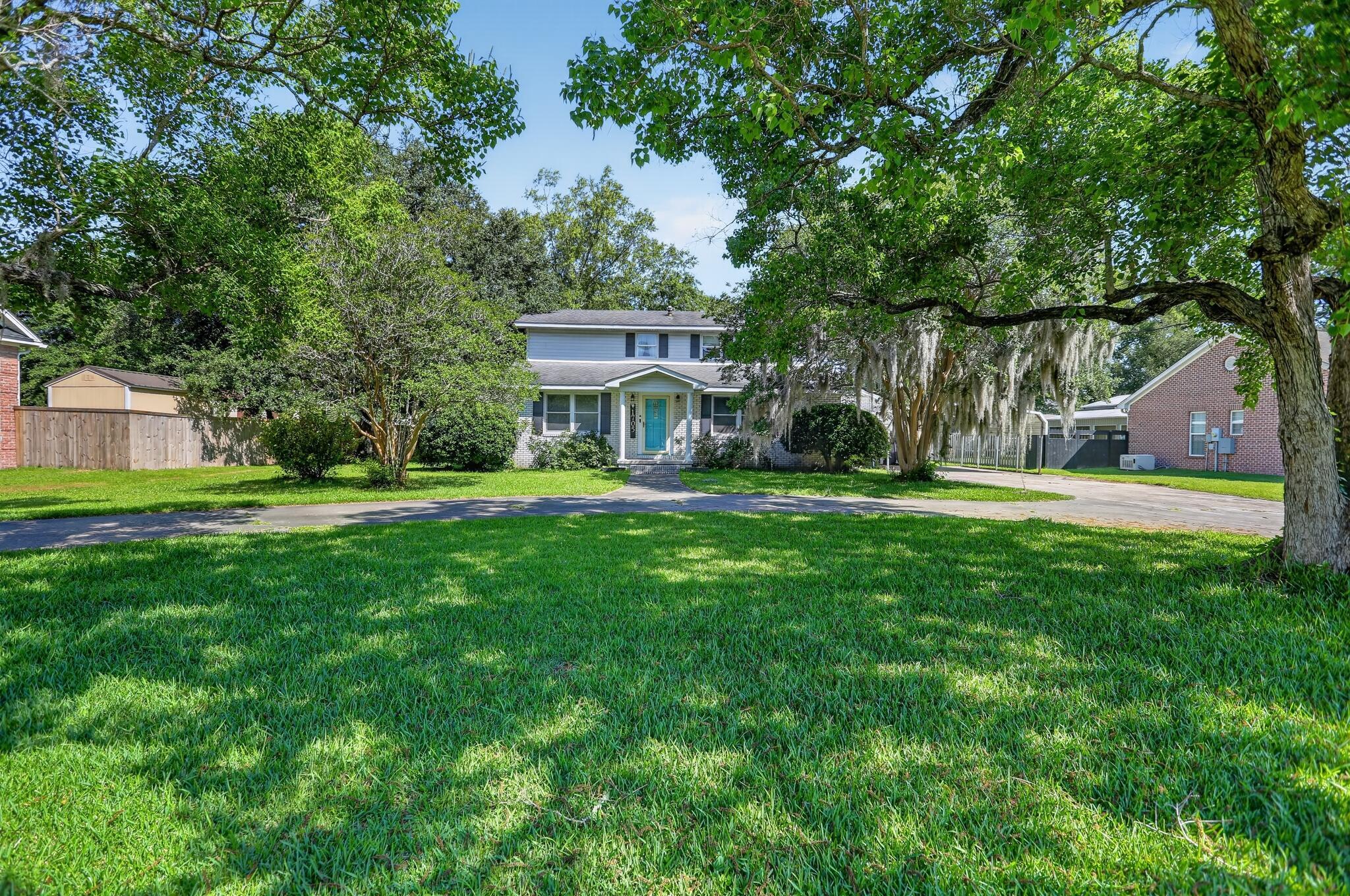 1705 Redwood Moncks Corner, SC 29461 - Photo 4 of 34