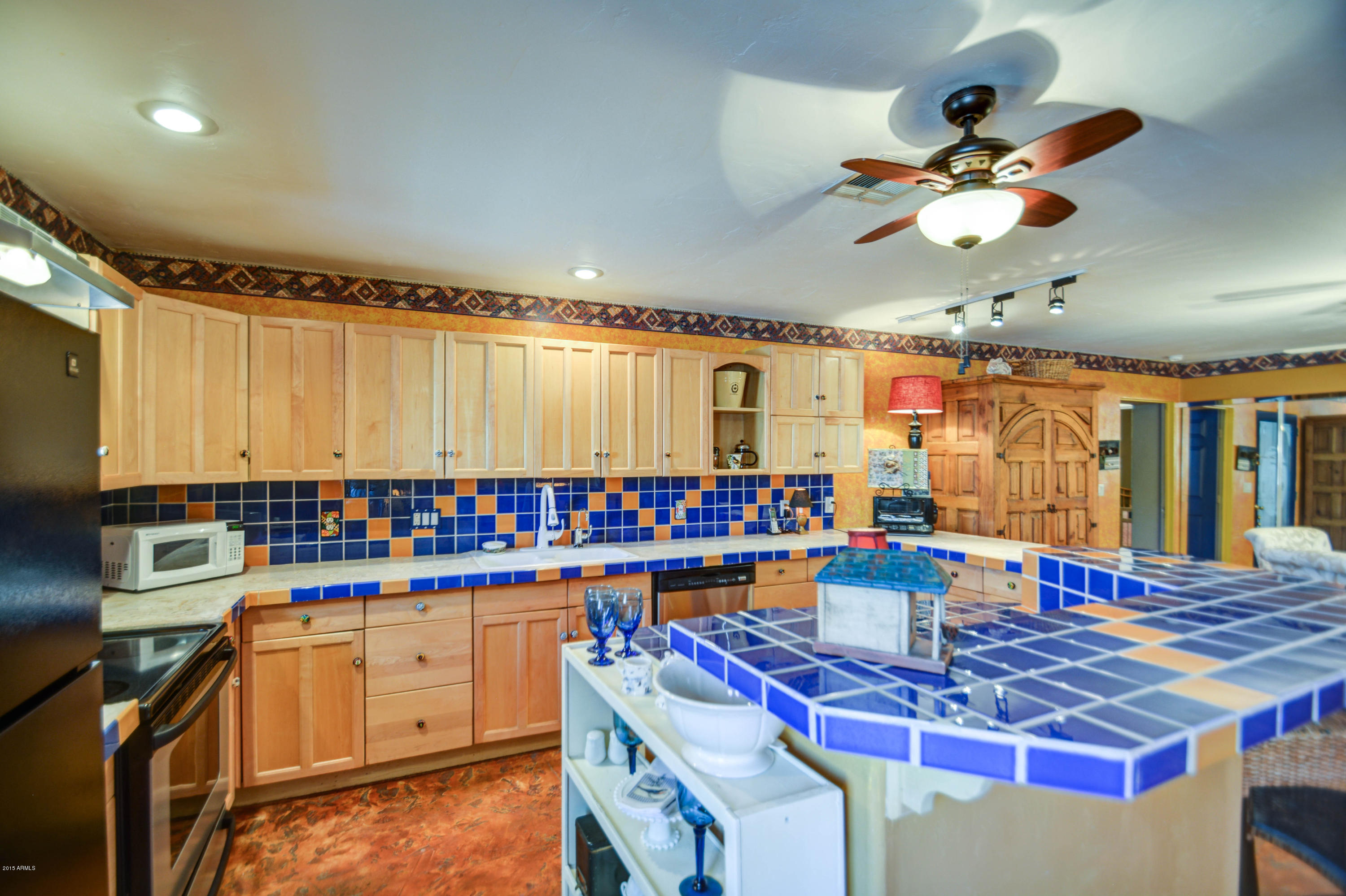 5582 South Jacaranda Road Gold Canyon, AZ 85118 - Photo 30 of 43 kitchen-5