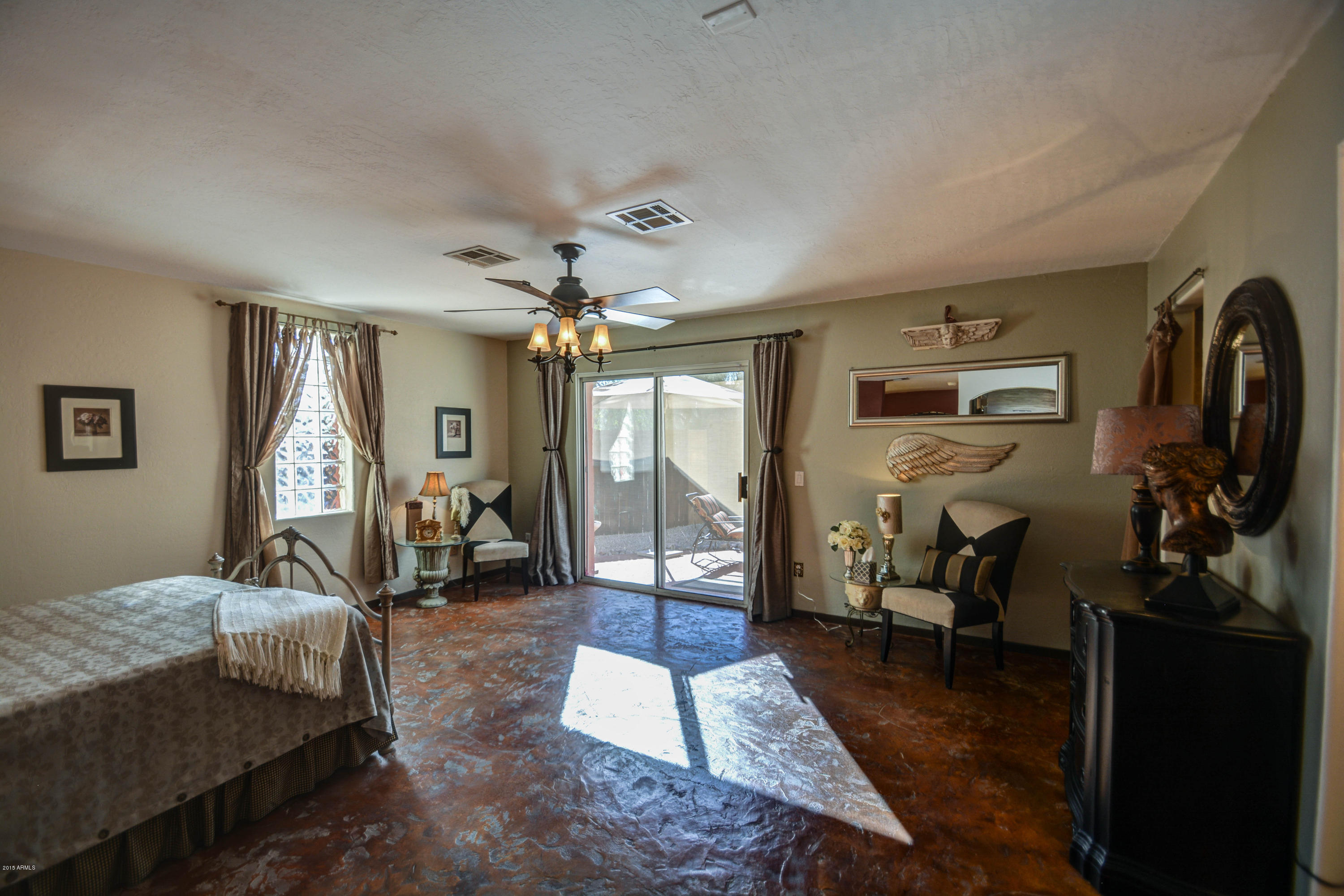 5582 South Jacaranda Road Gold Canyon, AZ 85118 - Photo 39 of 43 master bed-1