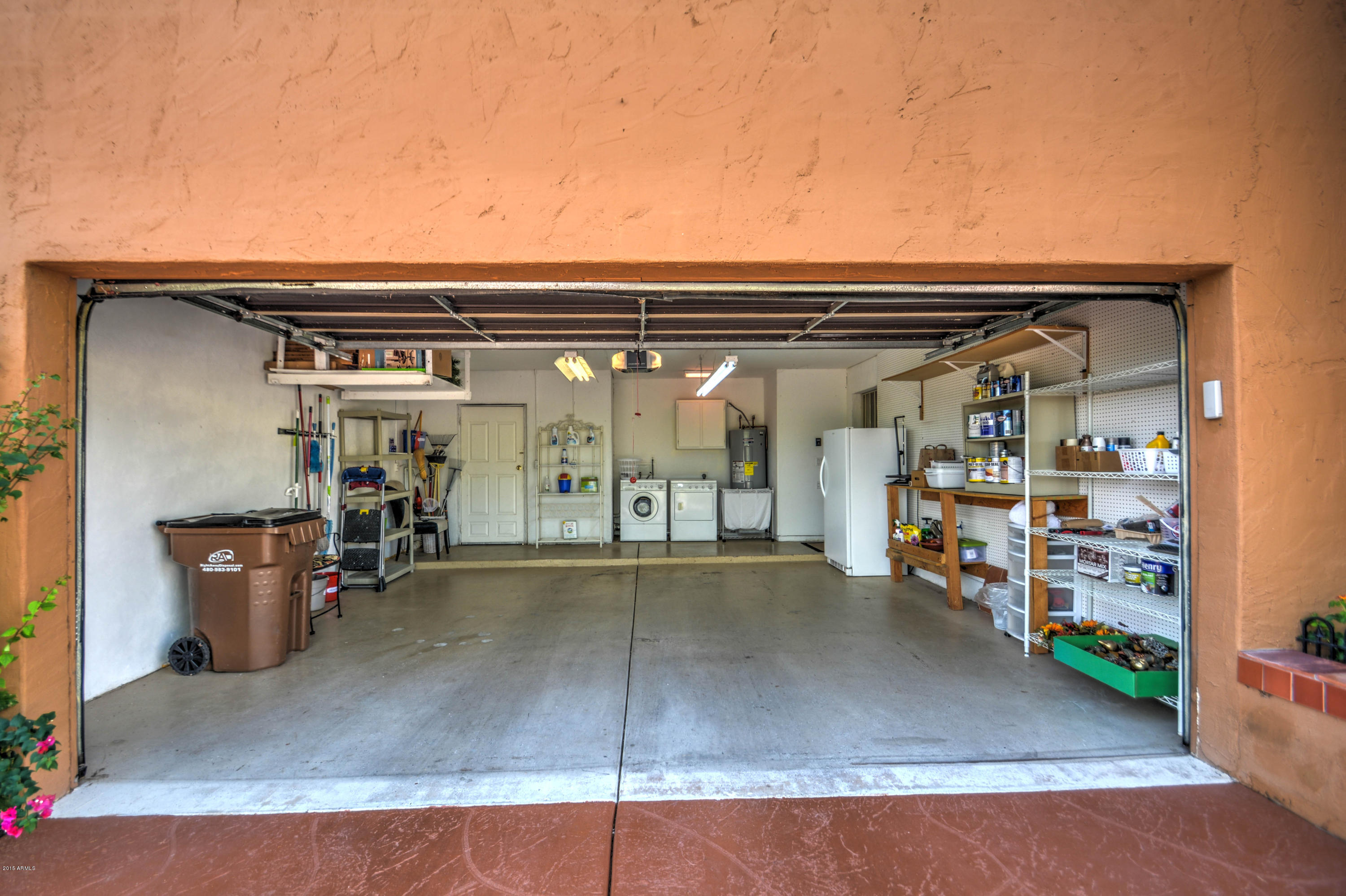 5582 South Jacaranda Road Gold Canyon, AZ 85118 - Photo 43 of 43 garage