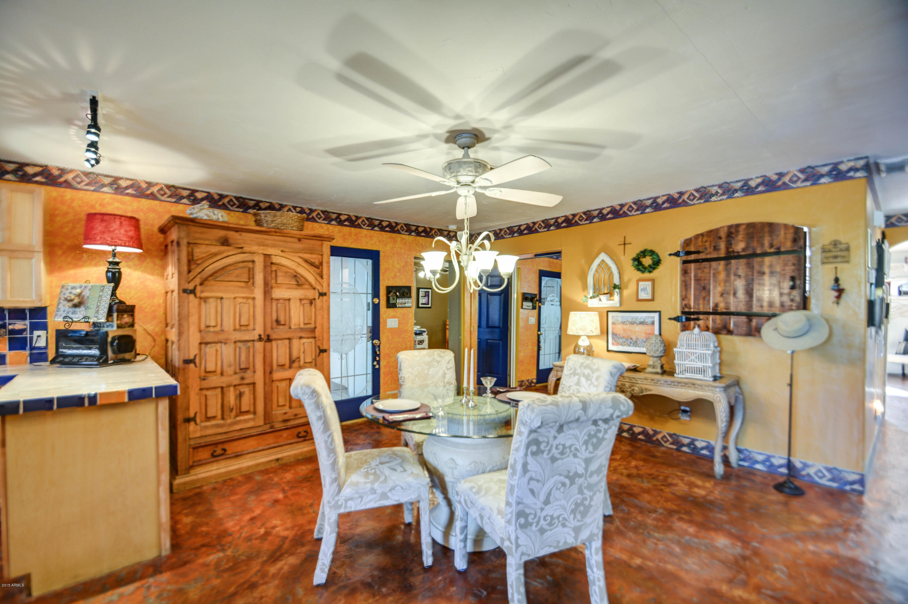 5582 South Jacaranda Road Gold Canyon, AZ 85118 - Photo 5 of 43 DESIGNER DINING AREA