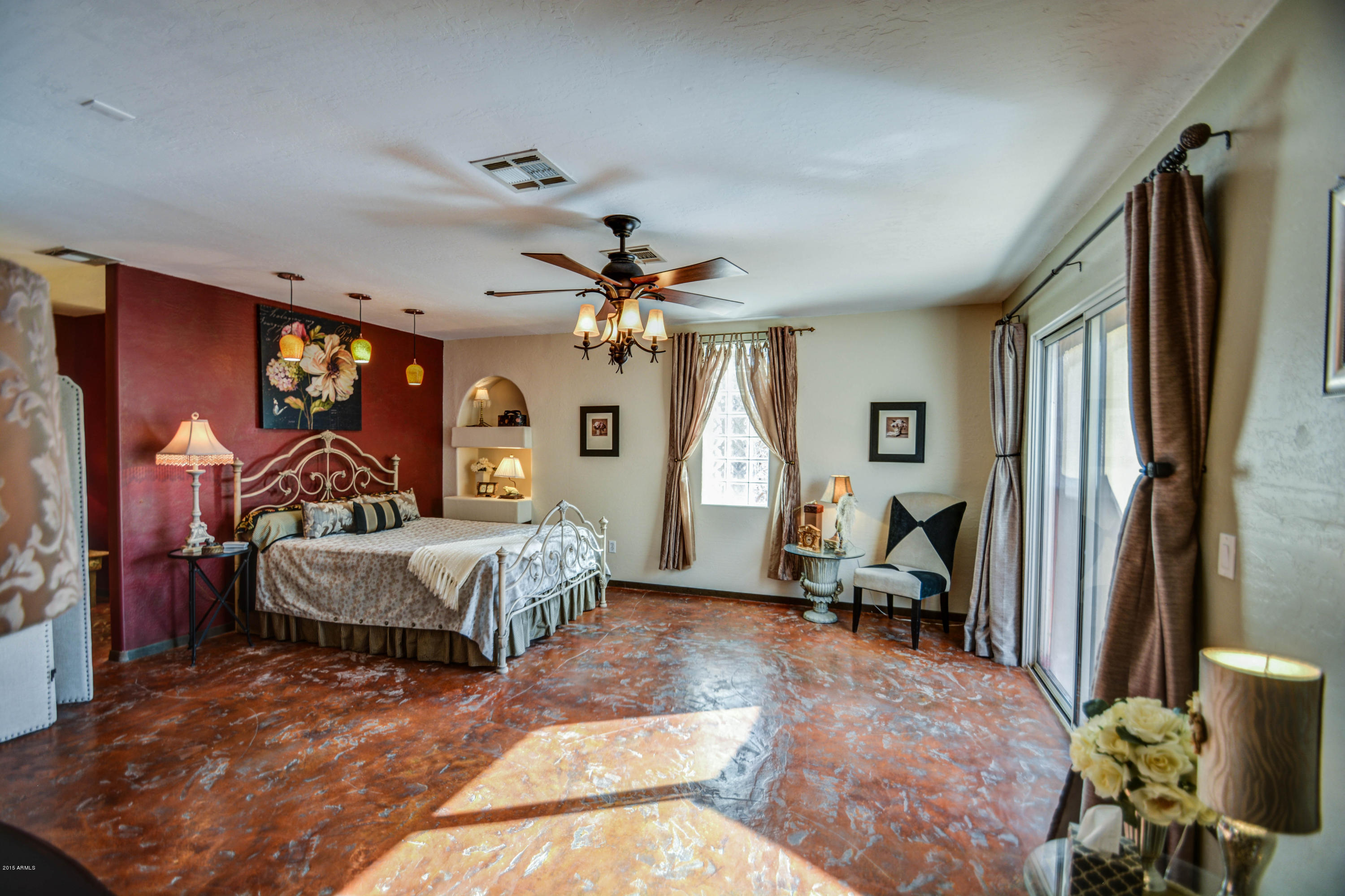 5582 South Jacaranda Road Gold Canyon, AZ 85118 - Photo 8 of 43 LOVELY & LARGE MASTER SUITE