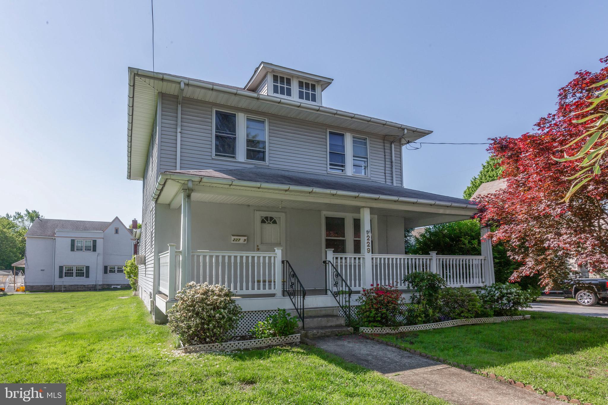 227 Powell Road Springfield, PA 19064 - Photo 8 of 8 Exterior Front