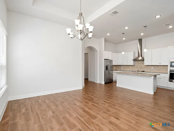 $2,850 | 530 Carriage House, Spring Branch, TX 78070