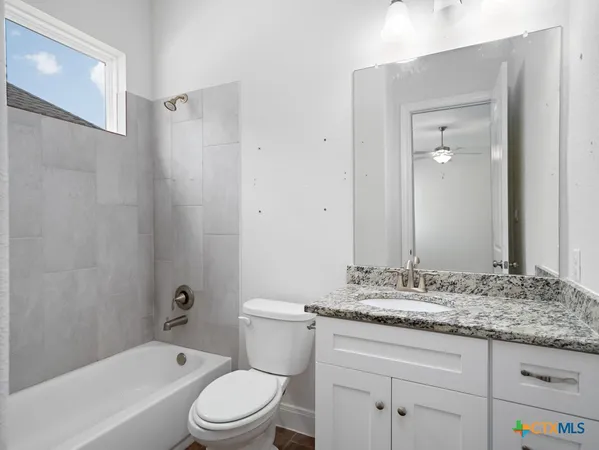 $2,850 | 530 Carriage House, Spring Branch, TX 78070