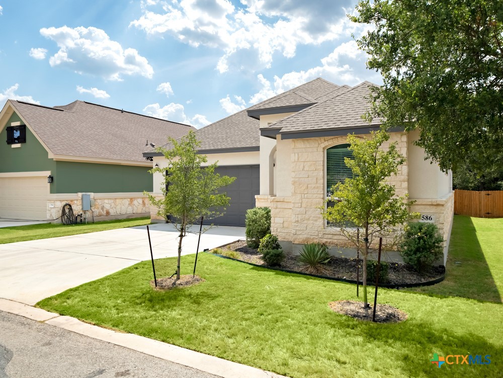 530 Carriage House Spring Branch, TX 78070 - Photo 2 of 28