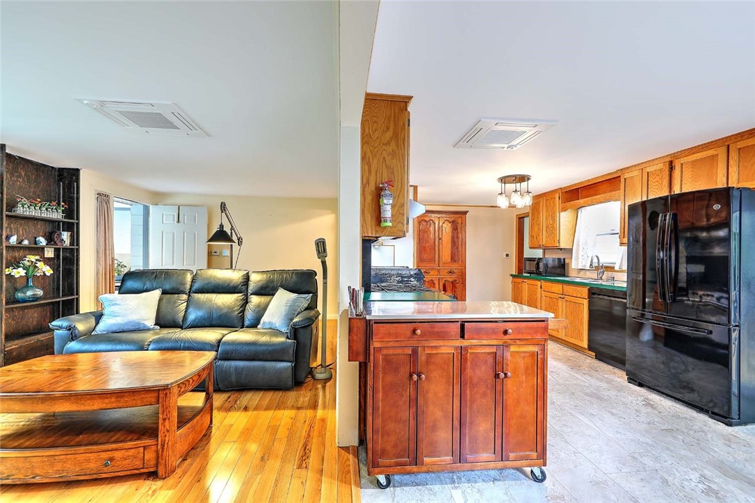 89 Skunk Hill Road Hopkinton, RI 02832 - Photo 17 of 50