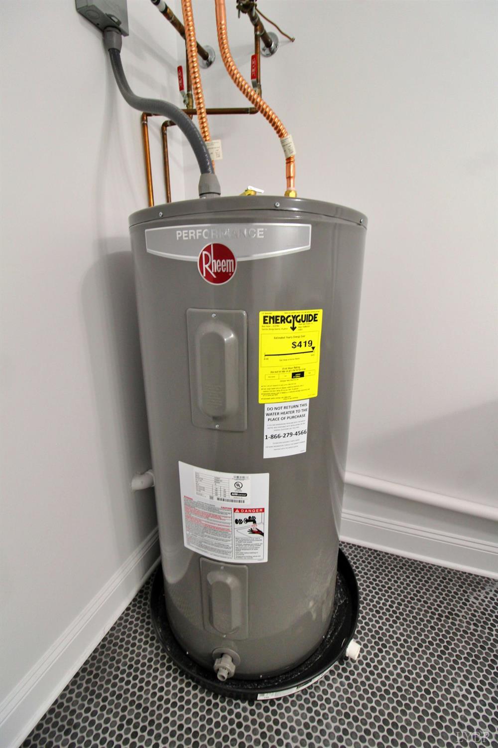 2899 Thomas Jefferson Road Forest, VA 24551 - Photo 17 of 22 a view of a sink