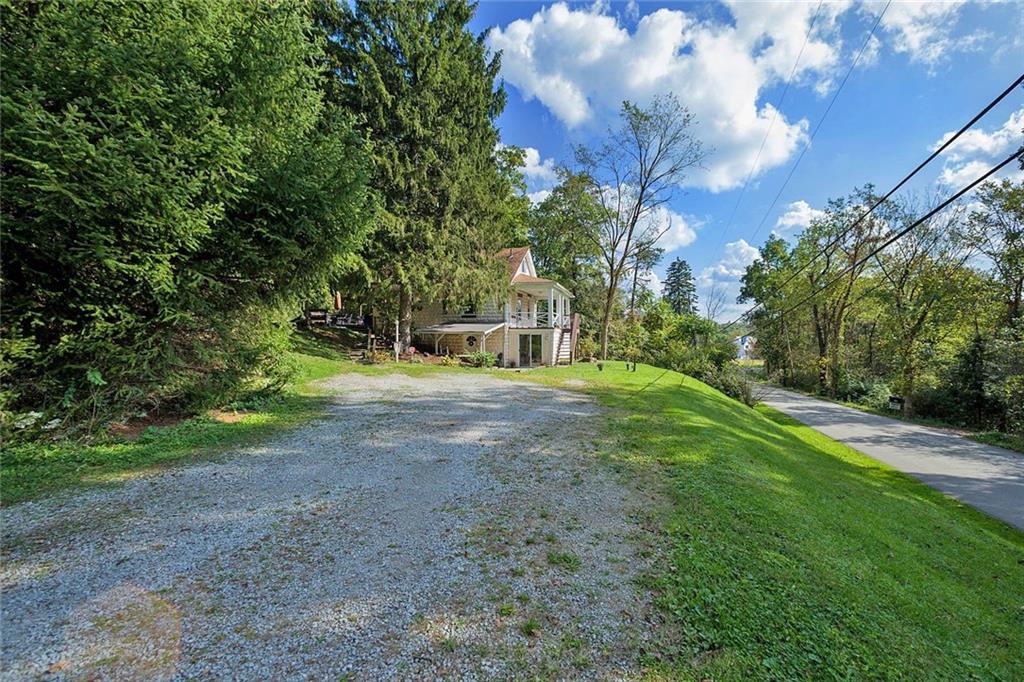 420 Pine Hollow Road Trafford, PA 15085 - Photo 3 of 25 Gallery Image 3