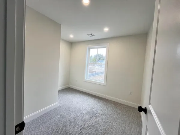 $779,900 | 25 Blaisdell Court, Unit 15, Raymond, NH 03077