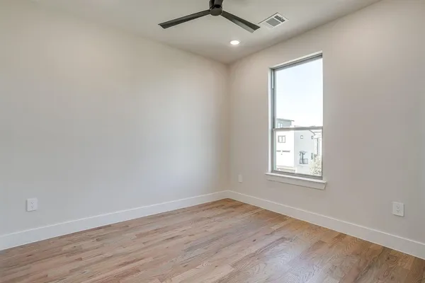 $3,100 | 2820 Weisenberger Street, Unit 110, Fort Worth, TX 76107