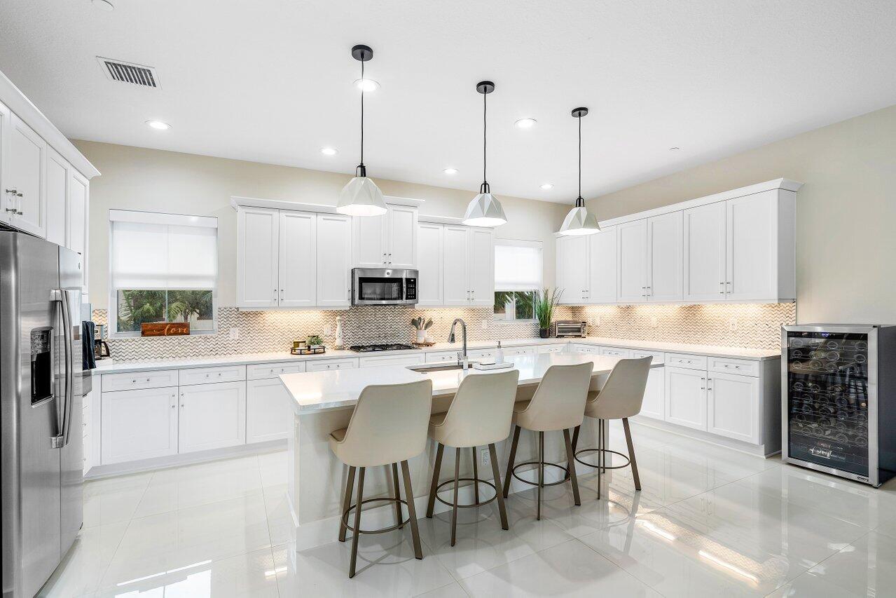 12871 Alton Road Palm Beach Gardens, FL 33418 - Photo 7 of 41 015-12871AltonRoad-PalmBeachGardens-FL-3