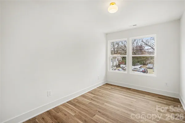 $380,000 | 3209 Ross Avenue, Charlotte, NC 28208