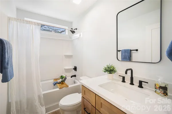 $380,000 | 3209 Ross Avenue, Charlotte, NC 28208