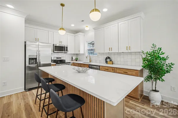 $380,000 | 3209 Ross Avenue, Charlotte, NC 28208