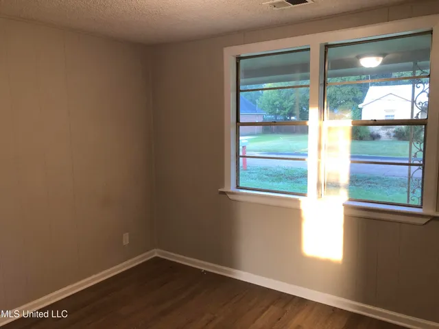 $995 | 940 Dougherty Street, Coldwater, MS 38618