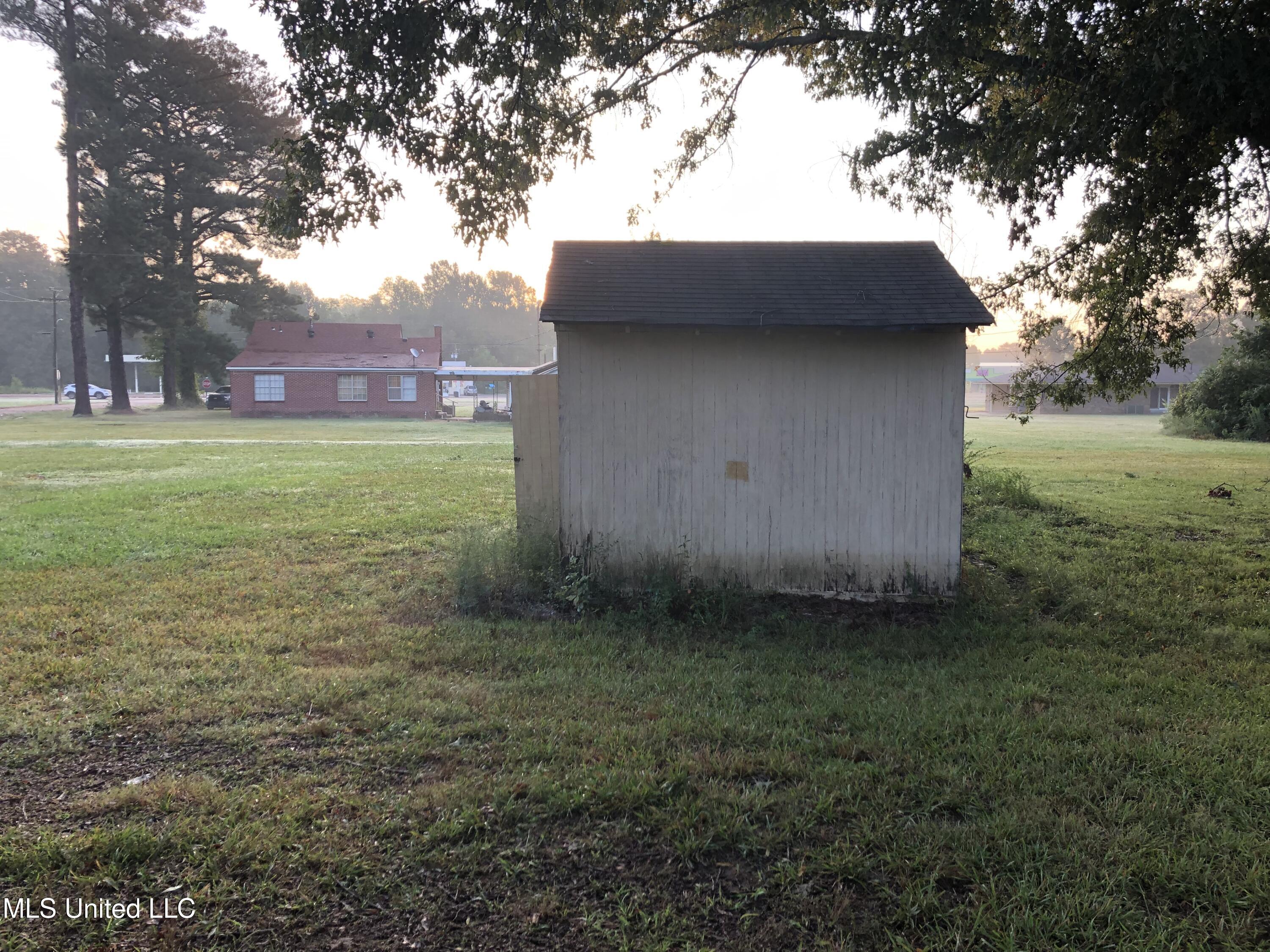 940 Dougherty Street Coldwater, MS 38618 - Photo 15 of 17 Photo Sep 07 2023, 6 56 13 AM
