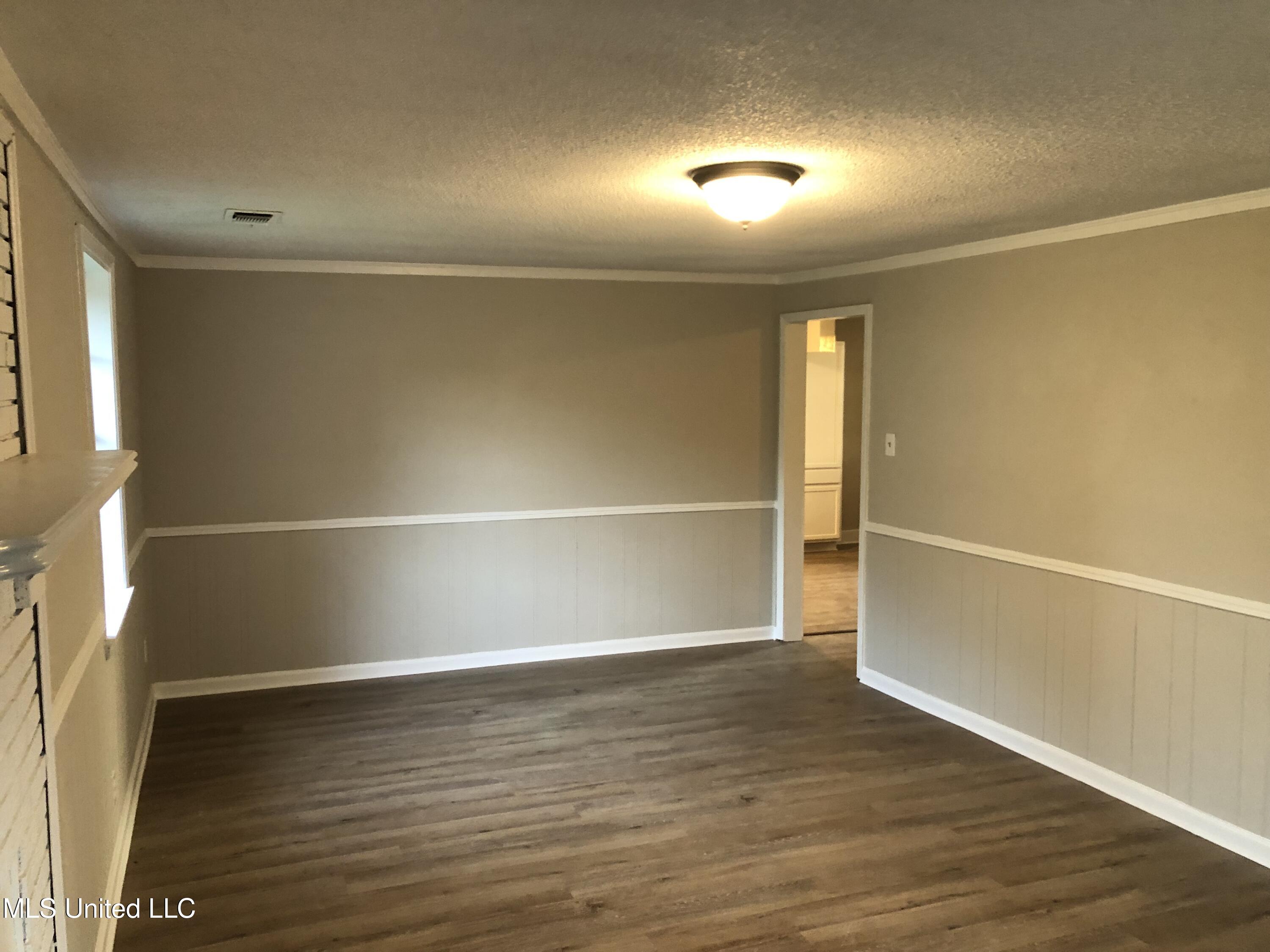 940 Dougherty Street Coldwater, MS 38618 - Photo 6 of 17 Photo Sep 07 2023, 7 00 16 AM